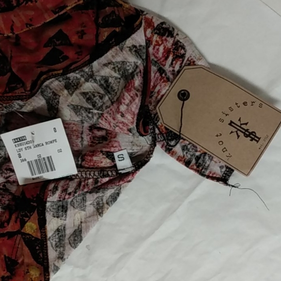 Super Sweet Tank Top Romper NWT - Picture 13 of 13